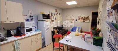 MALSH Realty & Property - Local commercial - Carré de Soie / Grandclément / Bel Air - Vaulx-en-Velin - 8