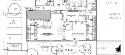 MALSH Realty & Property - Local commercial - Carré de Soie / Grandclément / Bel Air - Vaulx-en-Velin - 11