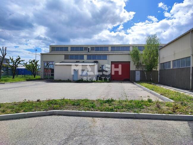 MALSH Realty & Property - Local d'activités - Extérieurs OUEST (Tarare / Arbresle) - Mornant - 1