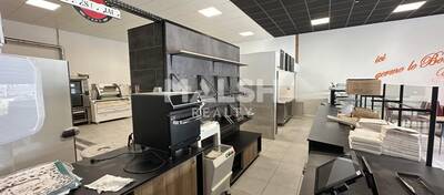 MALSH Realty & Property - Local commercial - Extérieurs SUD  (Vallée du Rhône) - Auberives-sur-Varèze - 3