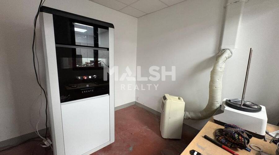 MALSH Realty & Property - Local d'activités - Carré de Soie / Grandclément / Bel Air - Villeurbanne - 10