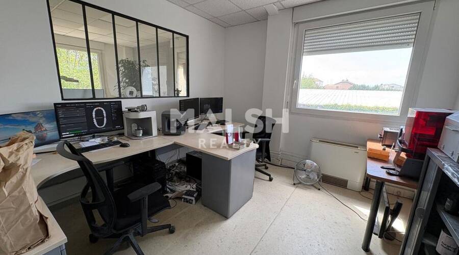 MALSH Realty & Property - Local d'activités - Carré de Soie / Grandclément / Bel Air - Villeurbanne - 15