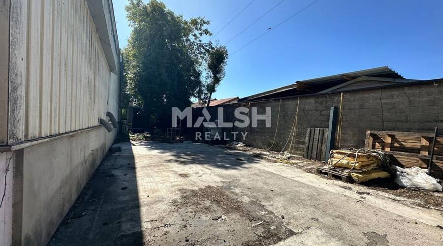 MALSH Realty & Property - Local d'activités - Carré de Soie / Grandclément / Bel Air - Vaulx-en-Velin - 13