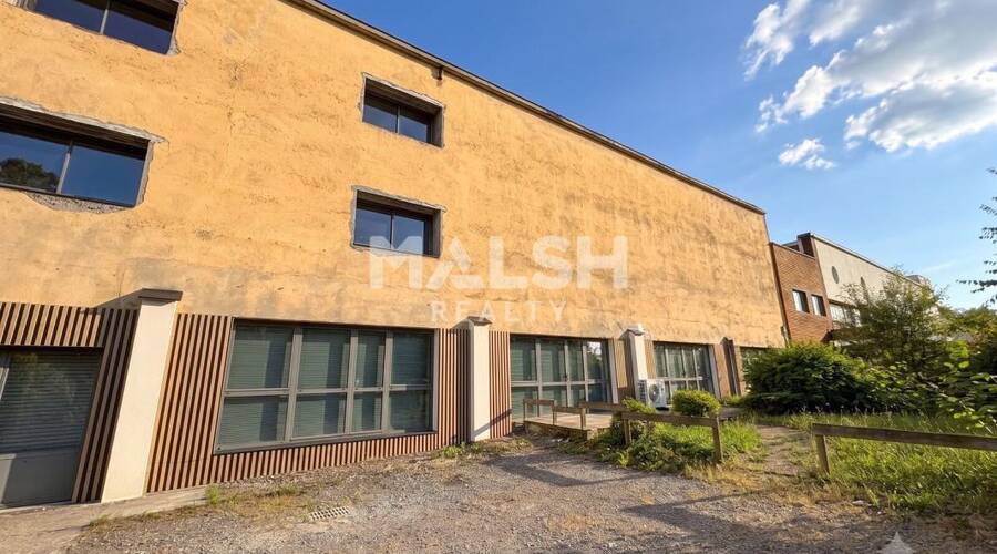 MALSH Realty & Property - Local d'activités - Extérieurs NORD (Villefranche / Belleville) - Alix - 1