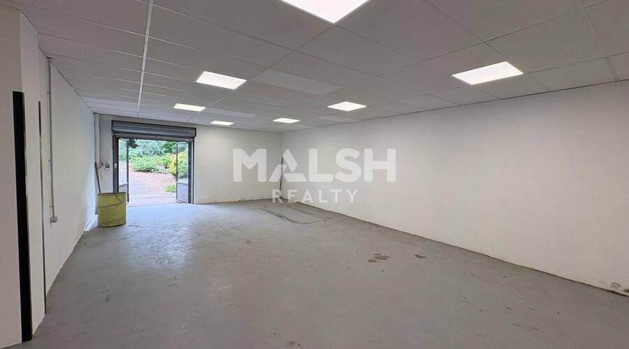 MALSH Realty & Property - Local d'activités - Extérieurs NORD (Villefranche / Belleville) - Alix - 2