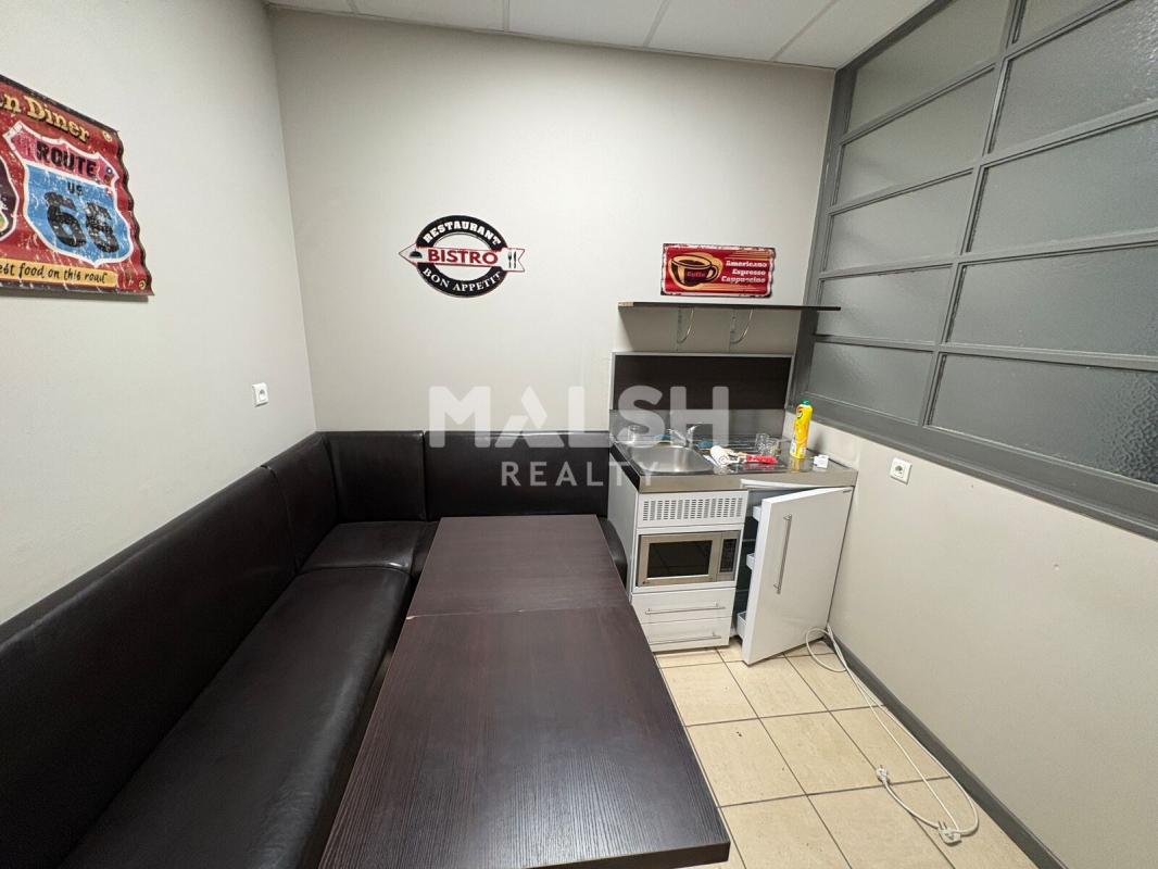 MALSH Realty & Property - Local d'activités - Extérieurs NORD (Villefranche / Belleville) - Alix - 6
