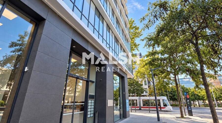 MALSH Realty & Property - Bureau - Lyon 2° / Confluence - Lyon 2 - 3