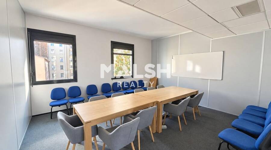 MALSH Realty & Property - Bureau - Lyon 2° / Confluence - Lyon 2 - 11