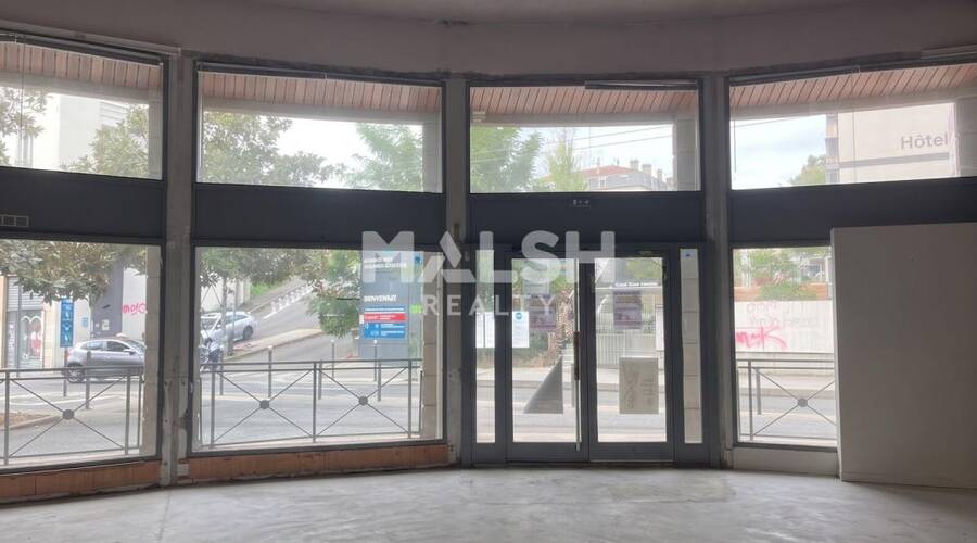 MALSH Realty & Property - Local commercial - Val de Saône - Caluire-et-Cuire - 2