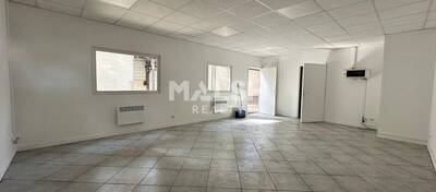 MALSH Realty & Property - Local d'activités - Extérieurs NORD (Villefranche / Belleville) - Belleville - 16
