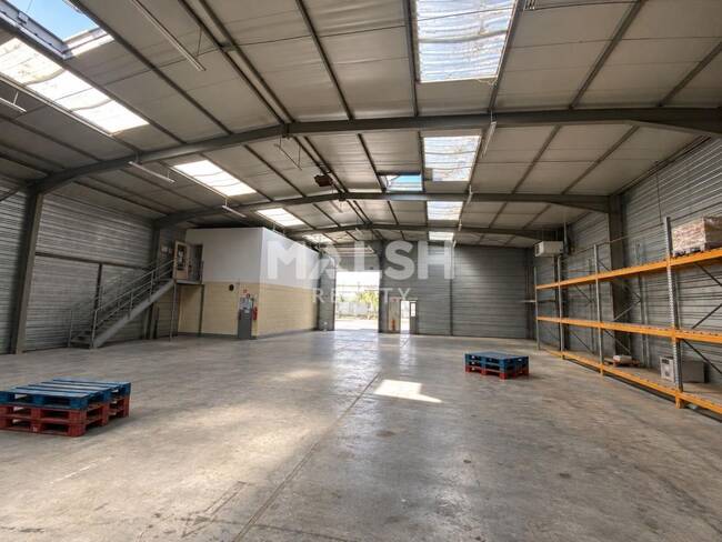 MALSH Realty & Property - Local d'activités - Vienne - Vienne - 1