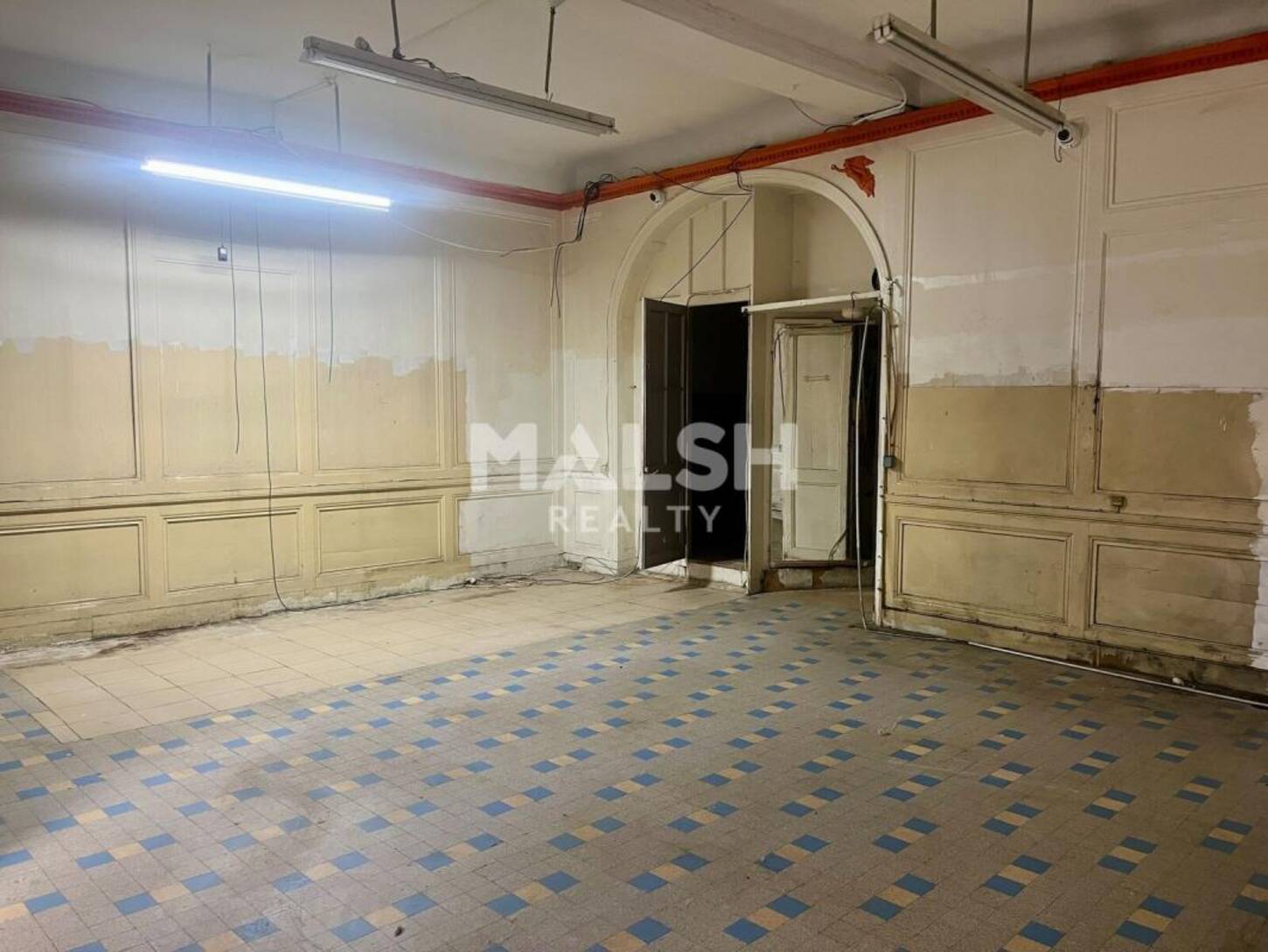 MALSH Realty & Property - Local commercial - Lyon 4° - Lyon 4 - 2
