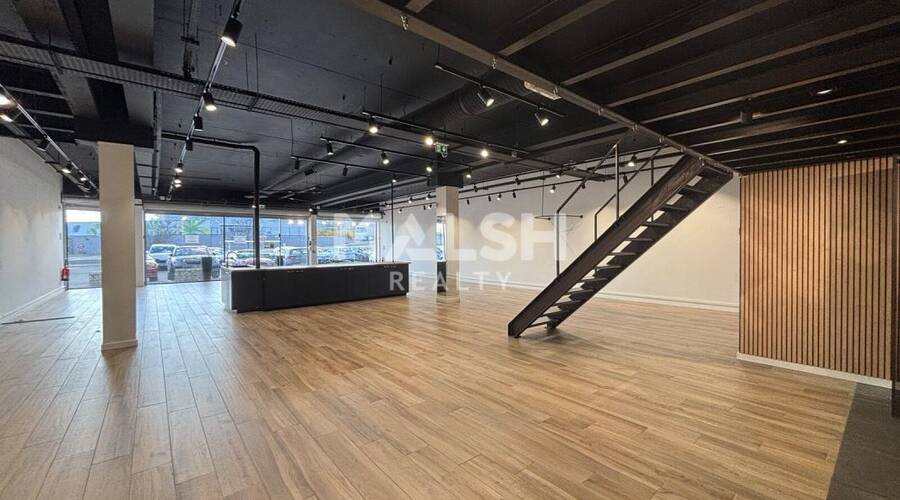MALSH Realty & Property - Local commercial - Lyon Nord Ouest (Techlid / Monts d'Or) - Limonest - 4