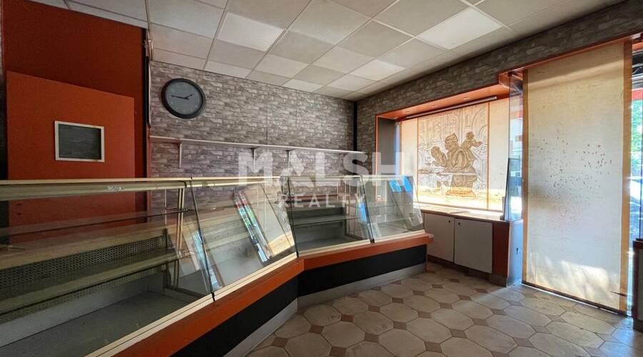 MALSH Realty & Property - Local commercial - Lyon 8°/ Hôpitaux - Lyon 8 - 3