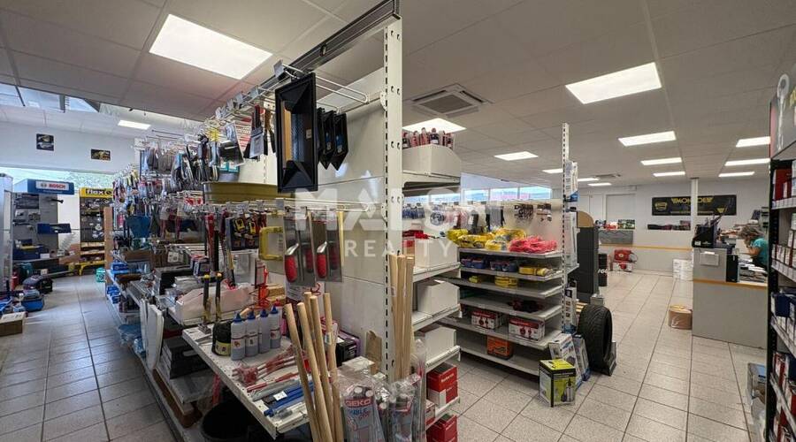 MALSH Realty & Property - Local d'activités - Extérieurs OUEST (Tarare / Arbresle) - Messimy - 5