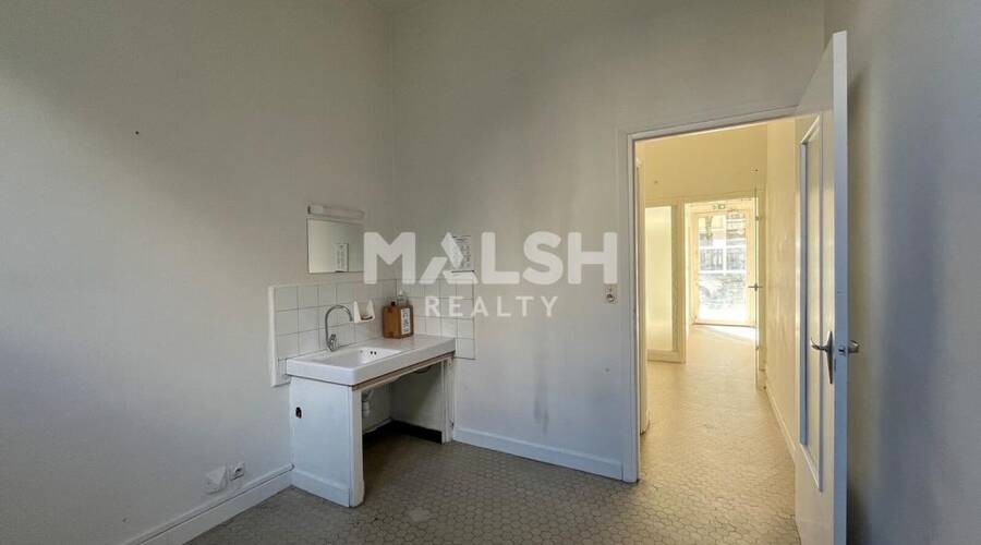 MALSH Realty & Property - Local commercial - Carré de Soie / Grandclément / Bel Air - Villeurbanne - 6