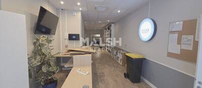 MALSH Realty & Property - Local commercial - Lyon 2° / Confluence - Lyon 2 - 3