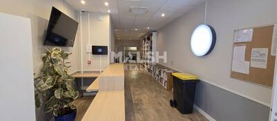 MALSH Realty & Property - Local commercial - Lyon 2° / Confluence - Lyon 2 - 3