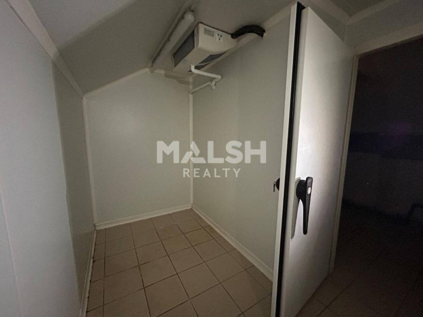 MALSH Realty & Property - Local commercial - Lyon 1 - 2