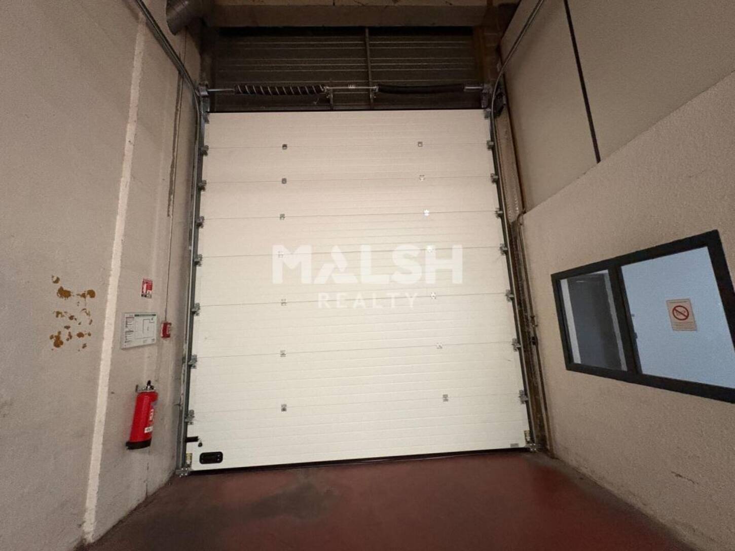 MALSH Realty & Property - Local d'activités - Carré de Soie / Grandclément / Bel Air - Villeurbanne - 2