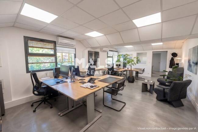 MALSH Realty & Property - Bureau - Lyon Nord Ouest (Techlid / Monts d'Or) - Écully - 1