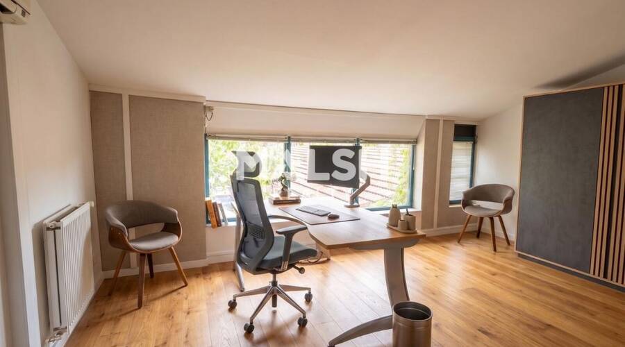 MALSH Realty & Property - Bureau - Lyon Nord Ouest (Techlid / Monts d'Or) - Écully - 7