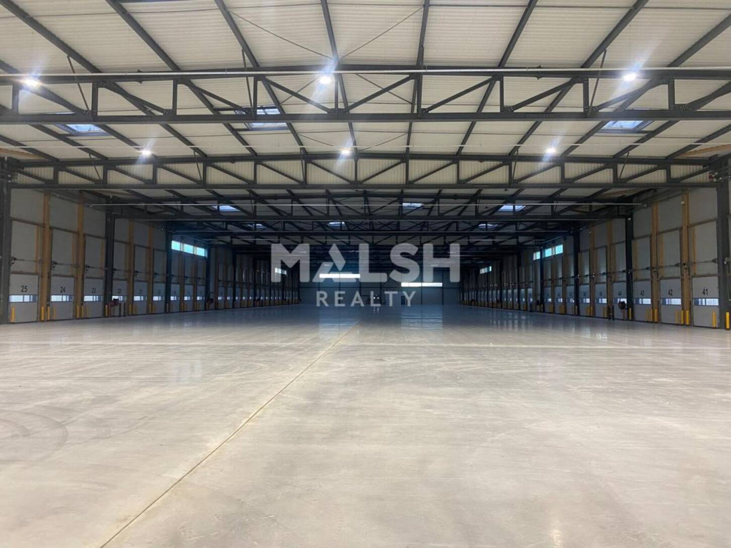 MALSH Realty & Property - Local d'activités - Lyon EST (St Priest /Mi Plaine/ A43 / Eurexpo) - Colombier-Saugnieu - 2