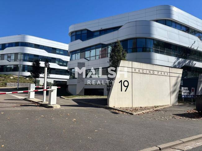 MALSH Realty & Property - Bureau - Lyon Nord Ouest (Techlid / Monts d'Or) - Champagne-au-Mont-d'Or - 1