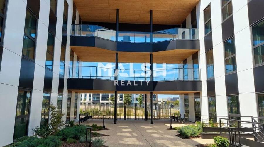 MALSH Realty & Property - Bureau - Lyon EST (St Priest /Mi Plaine/ A43 / Eurexpo) - Genas - 13