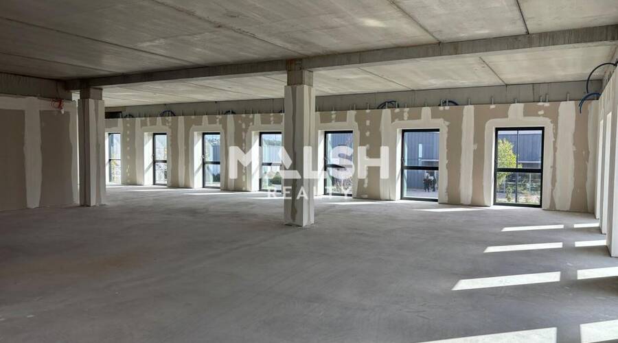 MALSH Realty & Property - Bureau - Lyon EST (St Priest /Mi Plaine/ A43 / Eurexpo) - Genas - 24