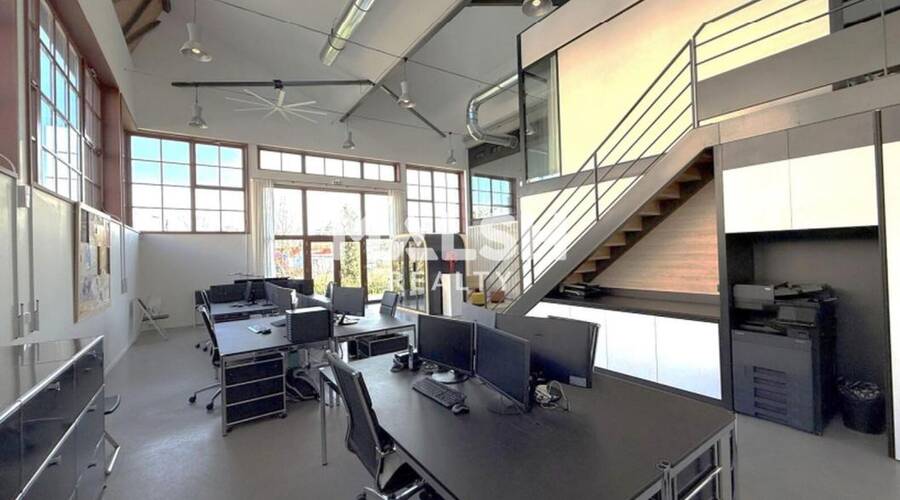 MALSH Realty & Property - Bureau - Lyon 2° / Confluence - Lyon 2 - 4