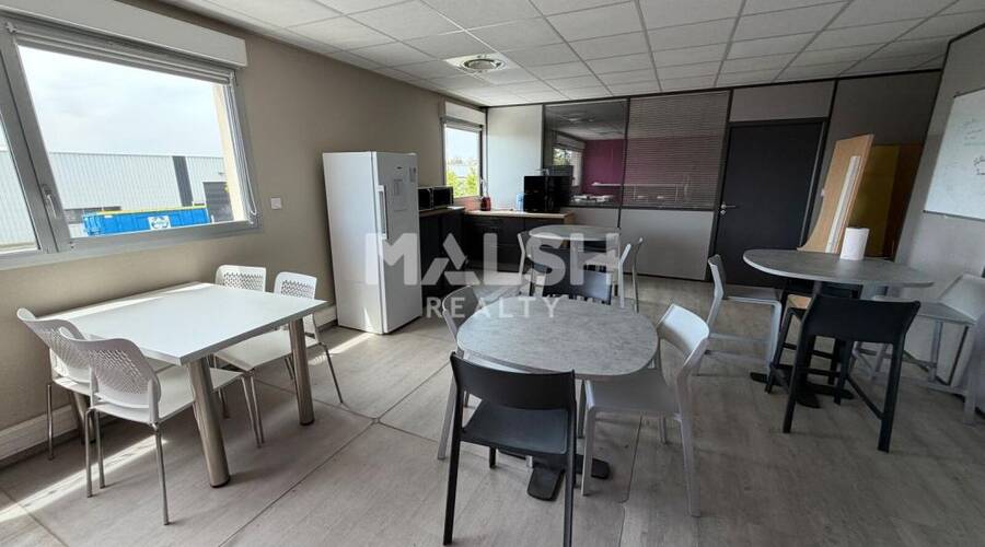 MALSH Realty & Property - Local d'activités - Lyon Nord Est (Rhône Amont) - Décines-Charpieu - 9