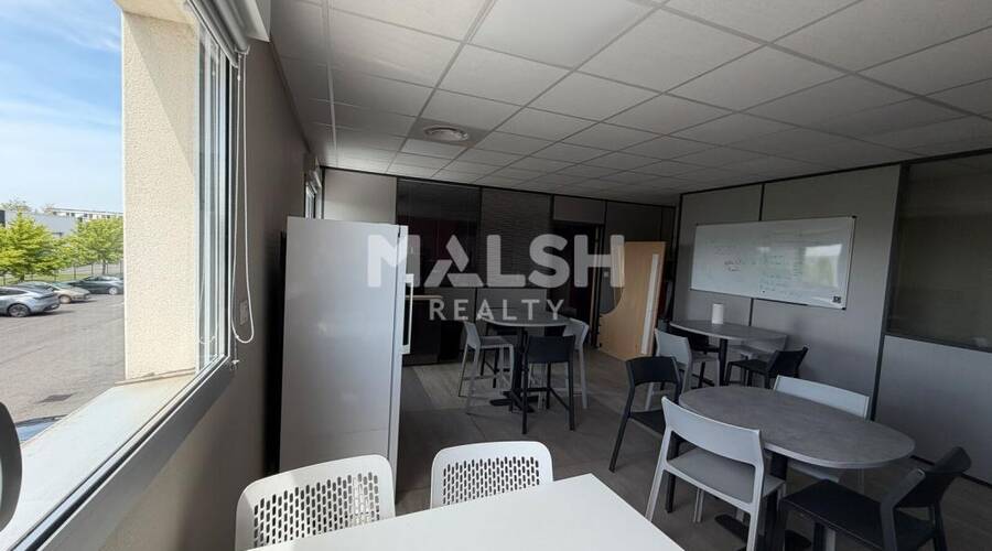 MALSH Realty & Property - Local d'activités - Lyon Nord Est (Rhône Amont) - Décines-Charpieu - 10