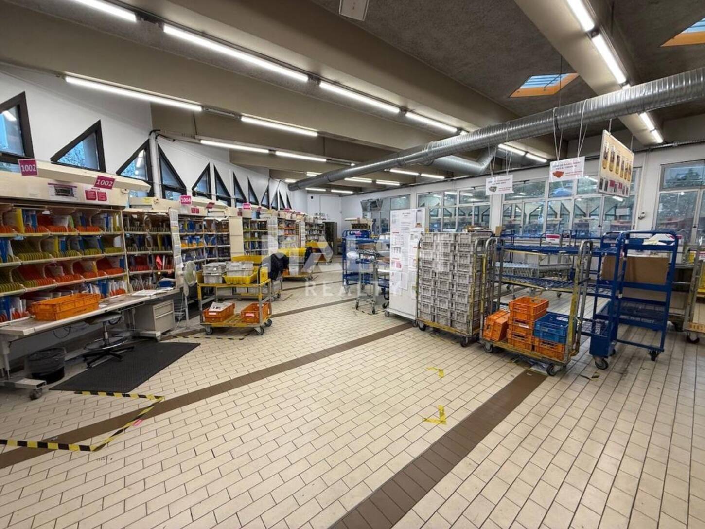 MALSH Realty & Property - Local commercial - Côtière (Ain/A42/Beynost/Dagneux/Montluel) - Miribel - 2