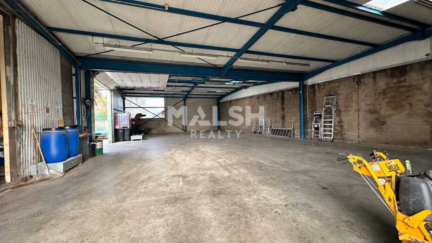 MALSH Realty & Property - Local d'activités - Extérieurs NORD (Villefranche / Belleville) - Amberieux D'azergues - 2