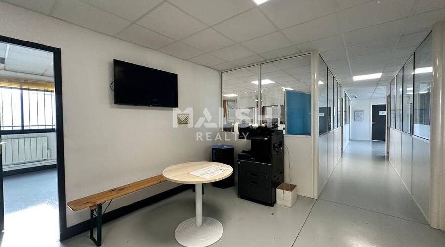 MALSH Realty & Property - Local d'activités - Extérieurs NORD (Villefranche / Belleville) - Amberieux D'azergues - 10