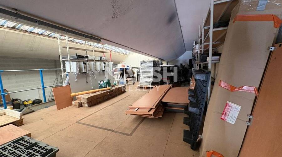 MALSH Realty & Property - Local d'activités - Lyon EST (St Priest /Mi Plaine/ A43 / Eurexpo) - Saint-Priest - 13