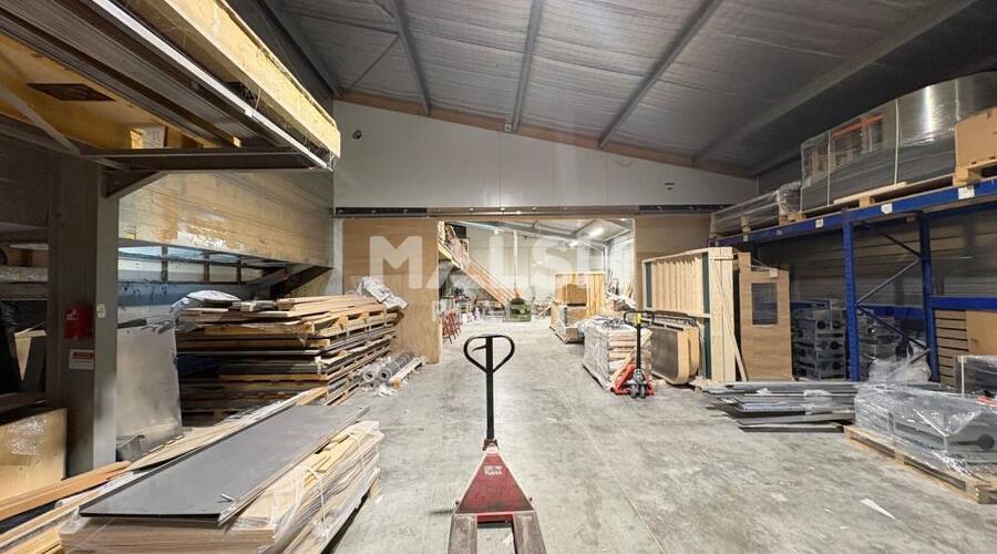 MALSH Realty & Property - Local d'activités - Extérieurs OUEST (Tarare / Arbresle) - Saint-Clément-sur-Valsonne - 6