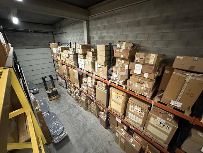 MALSH Realty & Property - Local d'activités - Lyon Sud Est - Vénissieux - 1