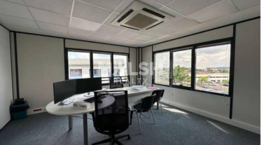 MALSH Realty & Property - Bureau - Extérieurs NORD (Villefranche / Belleville) - Limas - 5