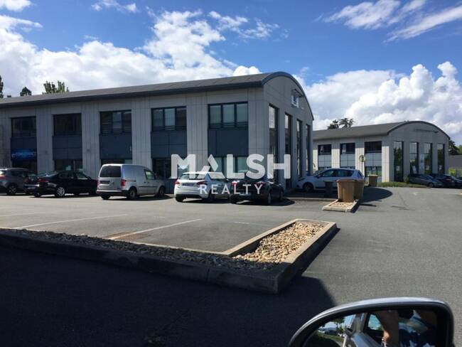 MALSH Realty & Property - Bureau - Extérieurs NORD (Villefranche / Belleville) - Limas - 1