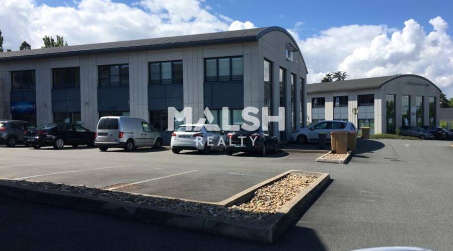 MALSH Realty & Property - Bureau - Extérieurs NORD (Villefranche / Belleville) - Limas - 1