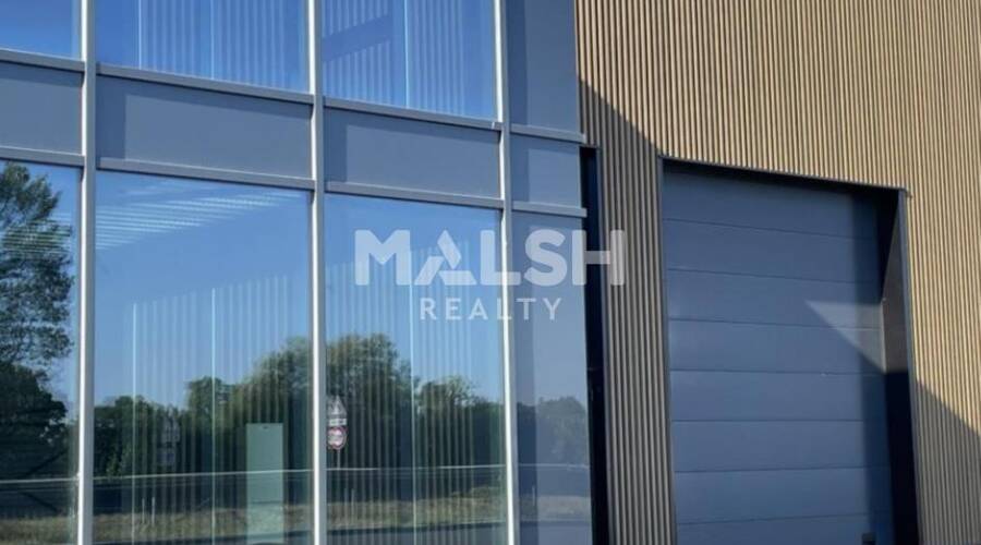MALSH Realty & Property - Local d'activités - Extérieurs NORD (Villefranche / Belleville) - Amberieux D'azergues - 8