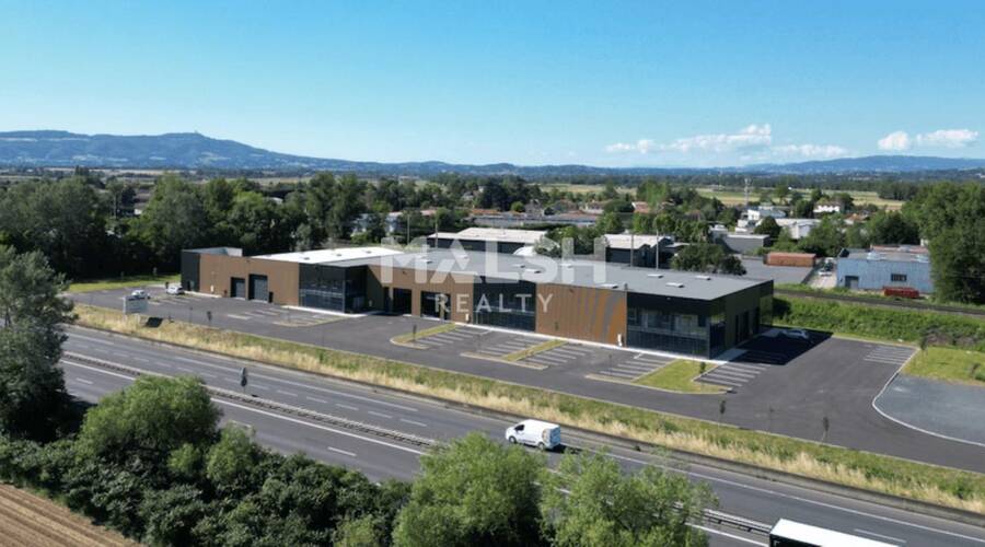 MALSH Realty & Property - Local d'activités - Extérieurs NORD (Villefranche / Belleville) - Amberieux D'azergues - 14