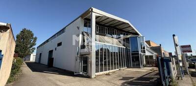MALSH Realty & Property - Local d'activités - Carré de Soie / Grand Clément / Bel Air - Vaulx-en-Velin - 16