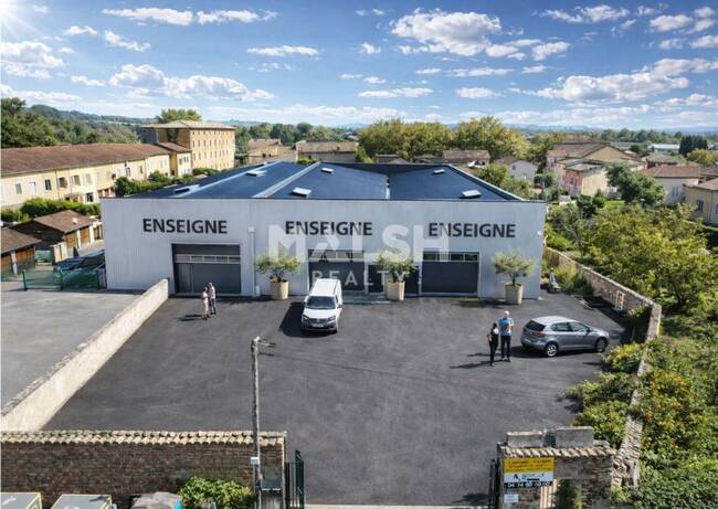 MALSH Realty & Property - Local d'activités - Extérieurs NORD (Villefranche / Belleville) - Belleville - 1