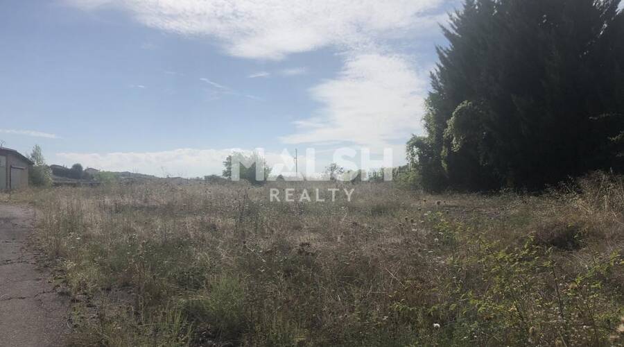 MALSH Realty & Property - Terrain - Extérieurs NORD (Villefranche / Belleville) - Létra - 4