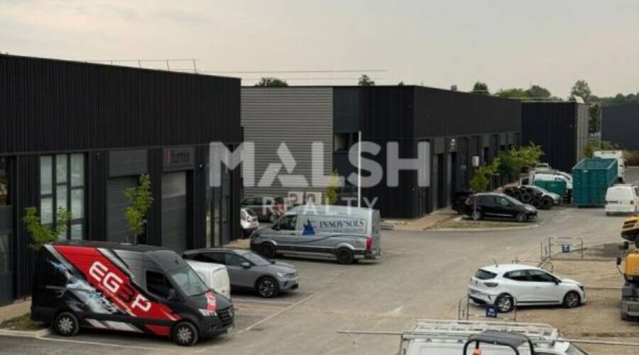 MALSH Realty & Property - Local d'activités - Extérieurs NORD (Villefranche / Belleville) - Trévoux - 2