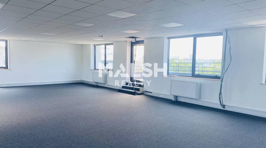 MALSH Realty & Property - Bureau - Lyon EST (St Priest /Mi Plaine/ A43 / Eurexpo) - Bron - 4
