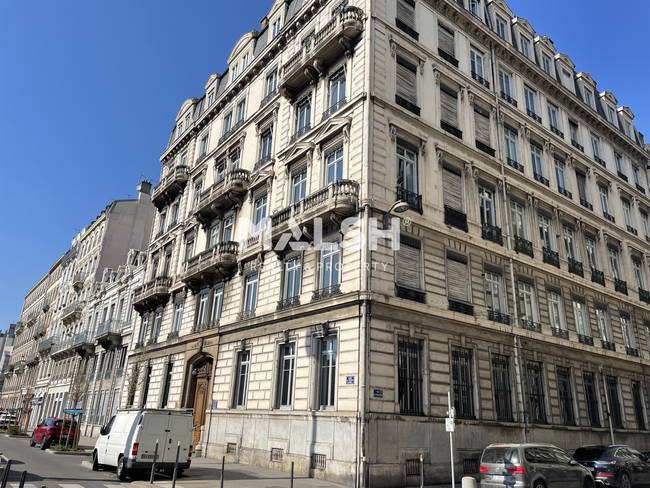 MALSH Realty & Property - Bureaux - Lyon 2° / Confluence - Lyon 2 - MD_